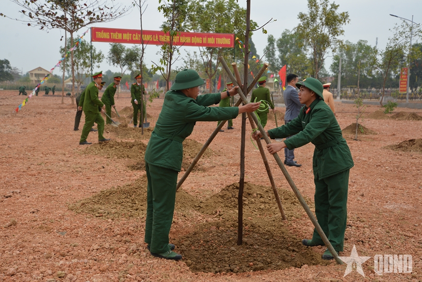 Quân đoàn 12 phát động “Tết trồng cây đời đời nhớ ơn Bác Hồ"