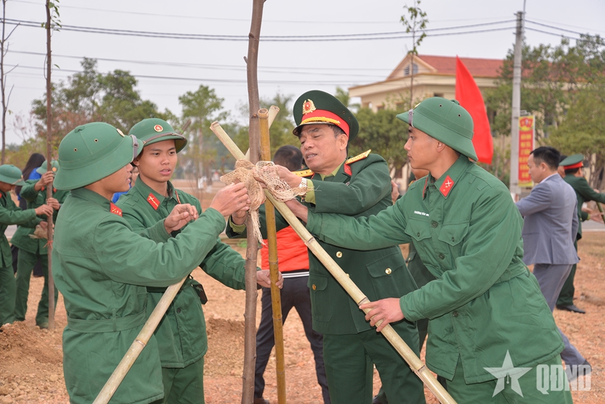 Quân đoàn 12 phát động “Tết trồng cây đời đời nhớ ơn Bác Hồ"