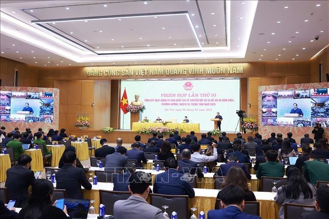 Thủ tướng Phạm Minh Chính: Nguồn lực chuyển đổi số không thiếu, vấn đề là ý tưởng đúng hướng