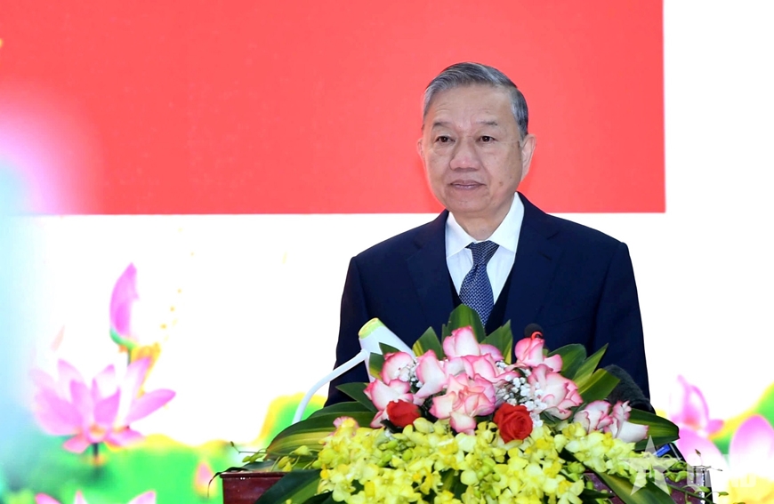 Tổng Bí thư Tô Lâm thăm, kiểm tra thực tế tại Lữ đoàn Tên lửa 490 (Binh chủng Pháo binh)