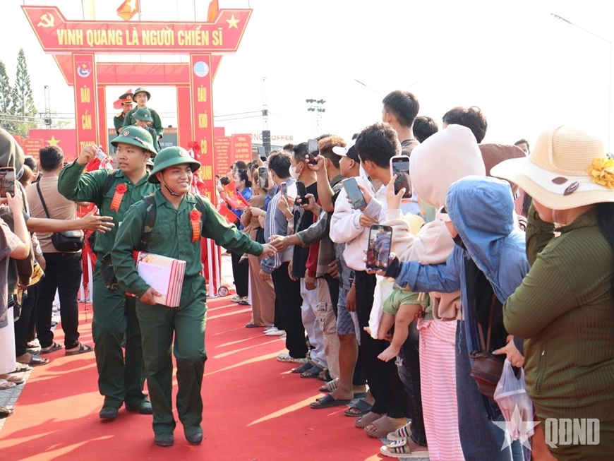 52 tỉnh, thành phố tổ chức giao nhận quân năm 2025 