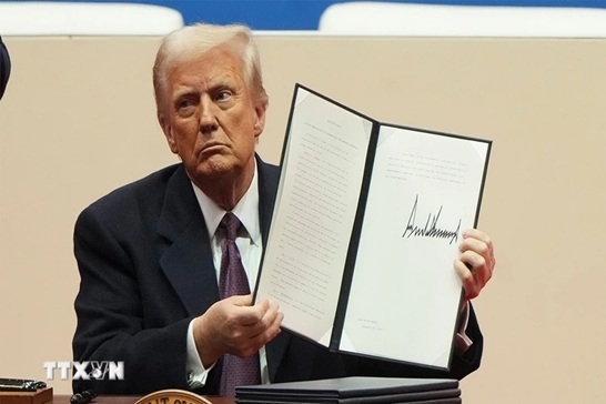 Các tổng thanh tra liên bang Mỹ khởi kiện Tổng thống Trump vì bị sa thải 