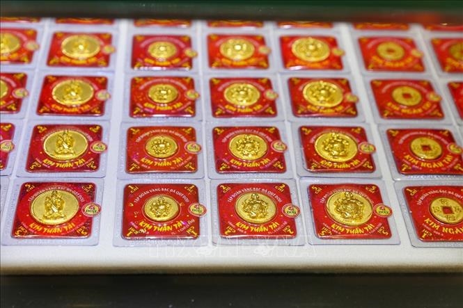 Giá vàng hôm nay (chiều 13-2): Vàng SJC quay đầu tăng mạnh