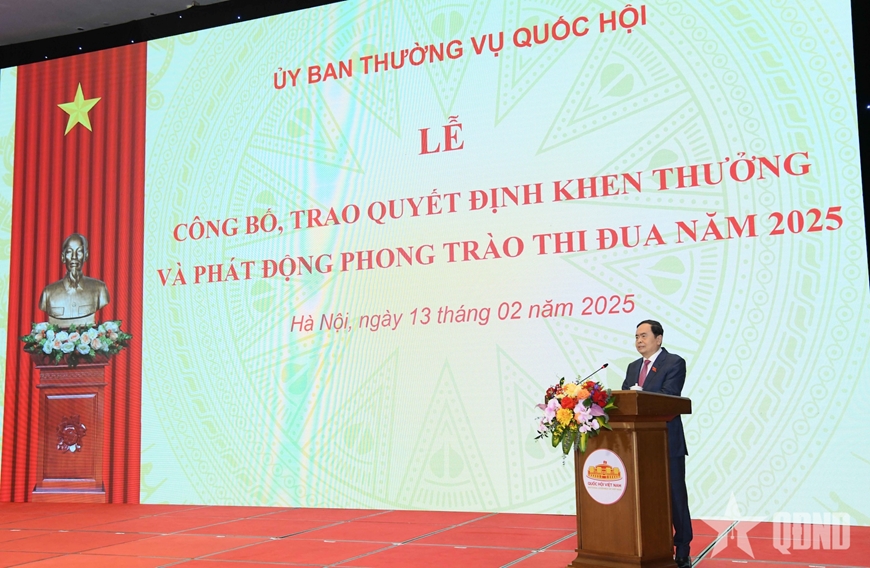 Chủ tịch Quốc hội Trần Thanh Mẫn phát động phong trào thi đua năm 2025