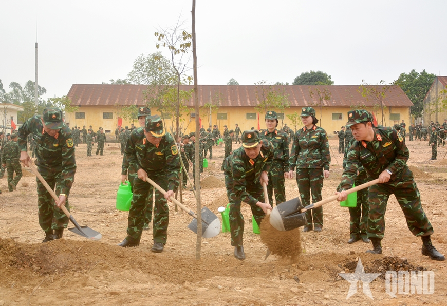 Binh chủng Đặc công hưởng ứng Tết trồng cây Xuân Ất Tỵ 2025