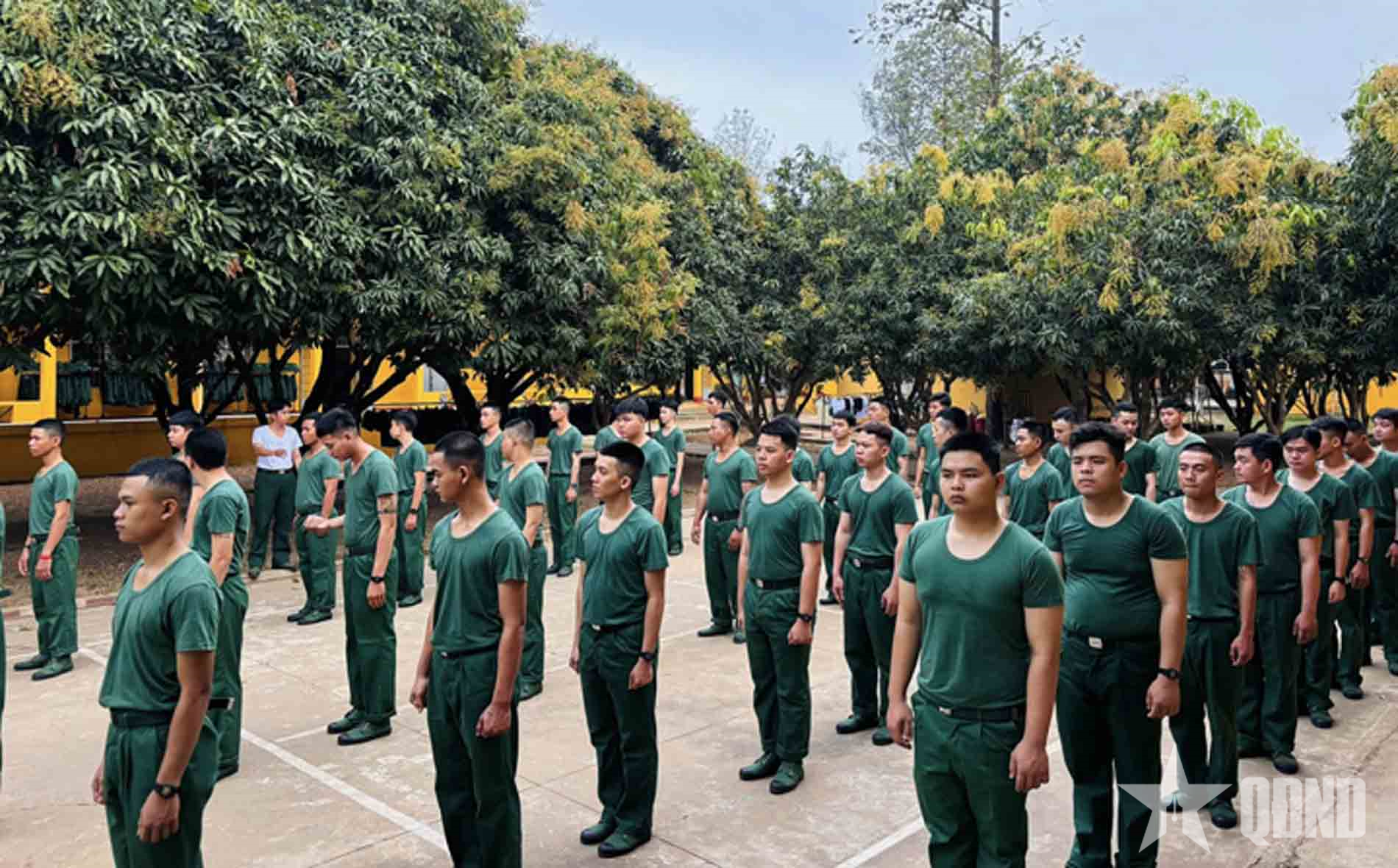 Chiến sĩ mới Trung đoàn 736 (Bộ CHQS tỉnh Bình Phước) thích nghi nhanh với môi trường Quân đội