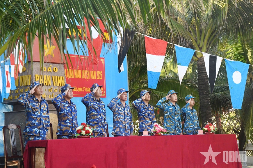 Các đơn vị trên quần đảo Trường Sa sôi nổi ra quân huấn luyện Các đơn vị trên quần đảo Trường Sa sôi nổi ra quân huấn luyện
