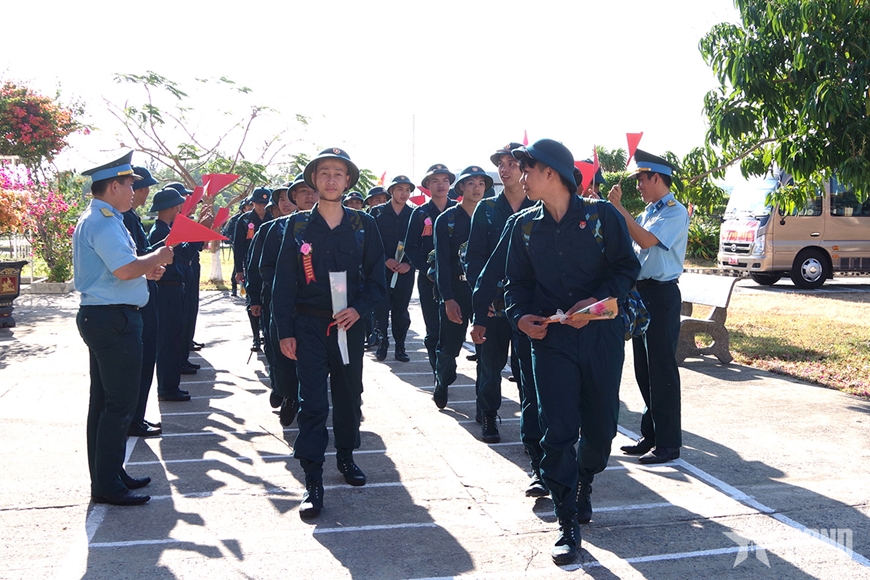 Thi đua trong mùa huấn luyện mới