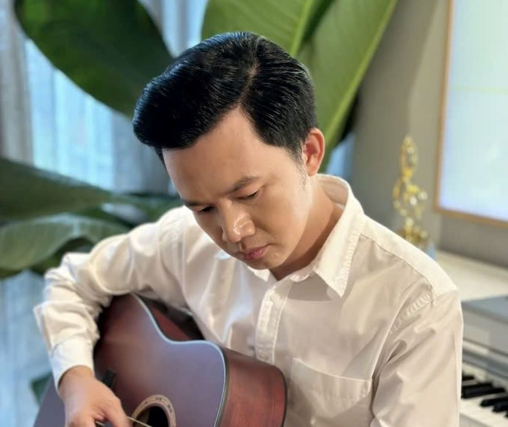 Thắp lửa âm nhạc về người lính