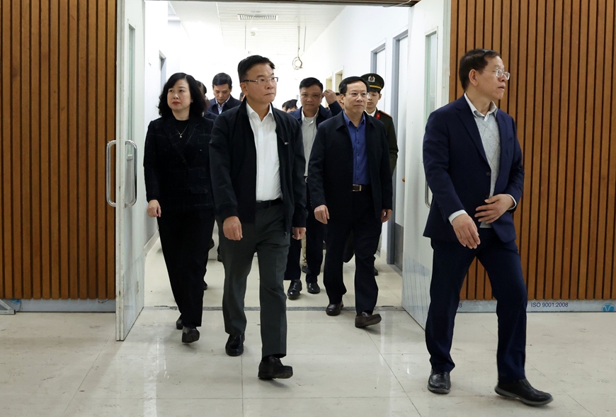 Phó thủ tướng Lê Thành Long kiểm tra tiến độ Dự án Cơ sở 2 Bệnh viện Bạch Mai và Việt Đức
