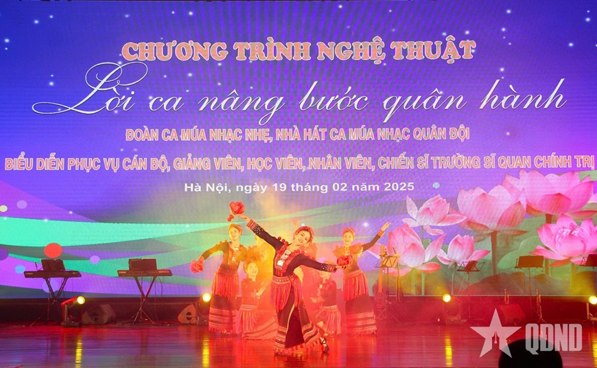 Chương trình nghệ thuật “Lời ca nâng bước quân hành”