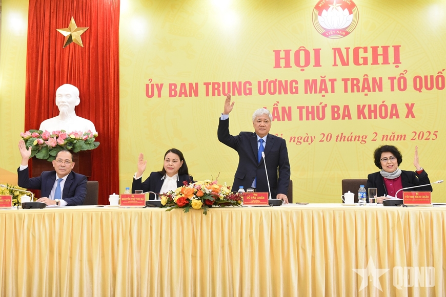 Bế mạc Hội nghị Ủy ban Trung ương Mặt trận Tổ quốc Việt Nam lần thứ ba khóa X