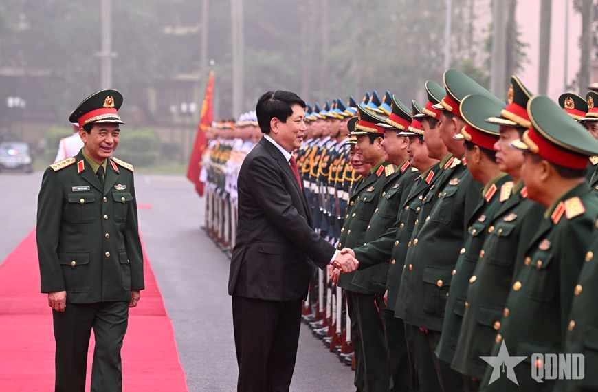 Chủ tịch nước Lương Cường làm việc với Bộ Quốc phòng