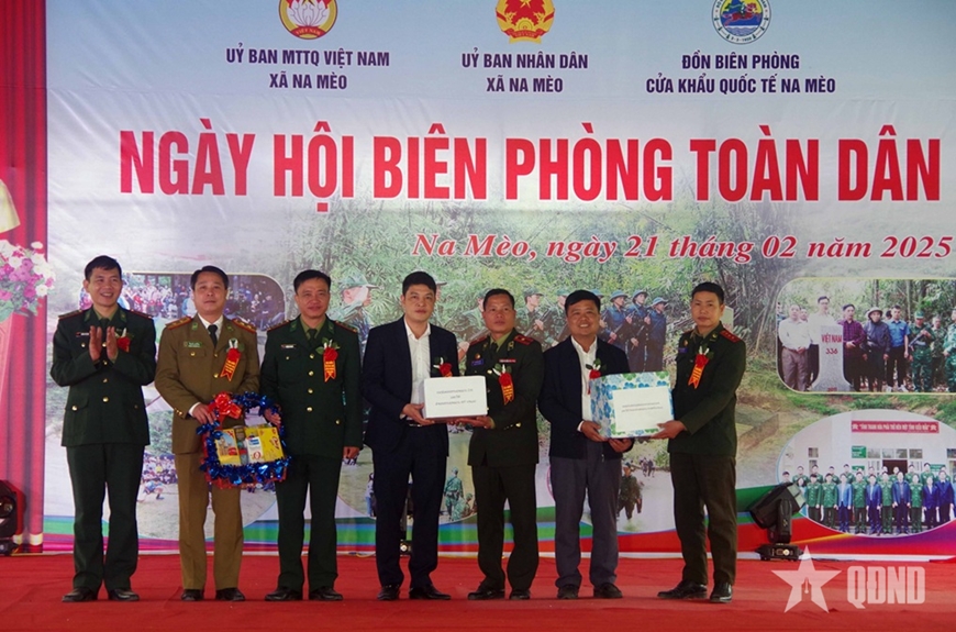 Thanh Hóa: Nhiều hoạt động ý nghĩa trong Ngày hội Biên phòng toàn dân năm 2025