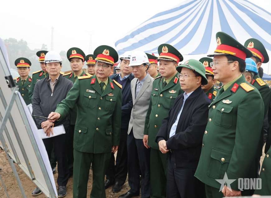 Phấn đấu hoàn thành xây dựng cầu Phong Châu trong quý IV-2025