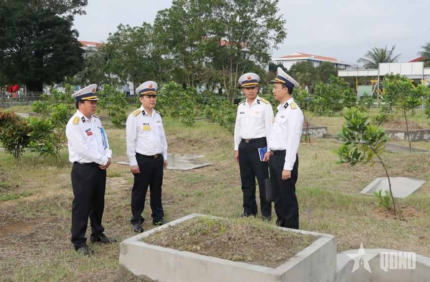 Quân chủng Hải quân kiểm tra công tác chuẩn bị huấn luyện năm 2025 tại Lữ đoàn 83 Công binh Hải quân Quân chủng Hải quân kiểm tra công tác chuẩn bị huấn luyện năm 2025 tại Lữ đoàn 83 Công binh Hải quân