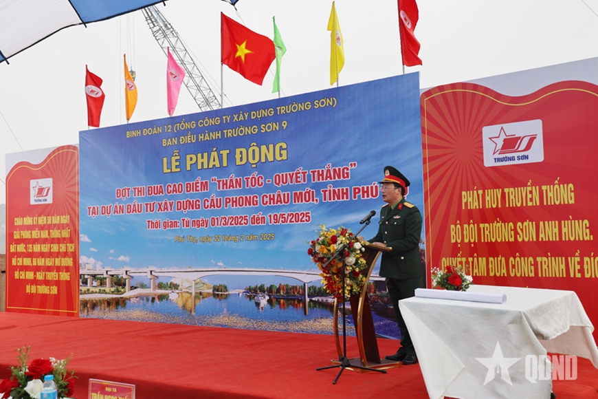 Phấn đấu hoàn thành xây dựng cầu Phong Châu trong quý IV-2025