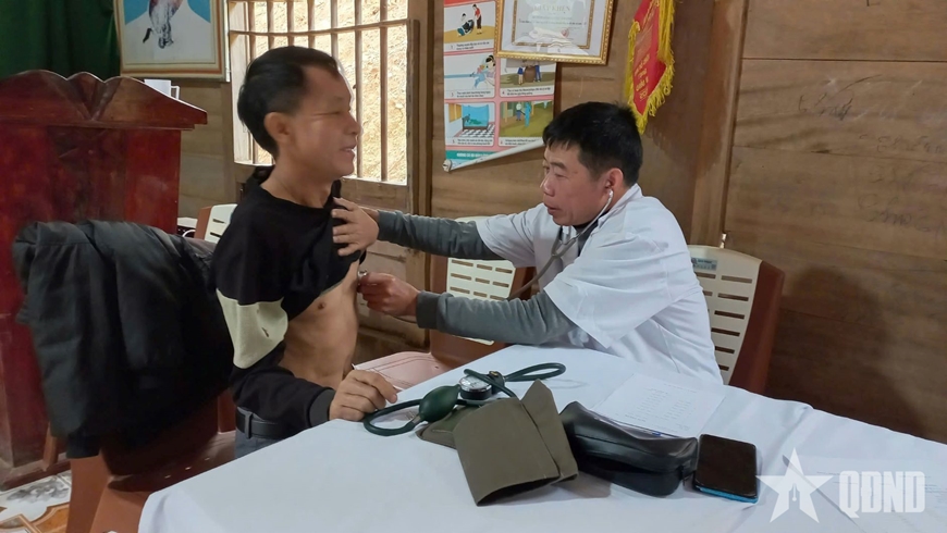 Nhiều cách làm thiết thực chăm lo sức khỏe nhân dân biên giới