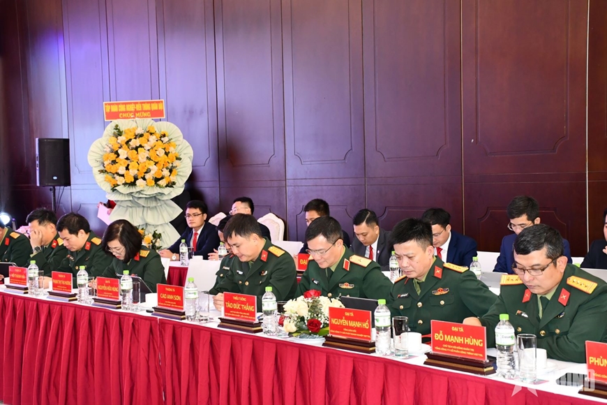 Coopération en matière de transformation numérique entre le Comité populaire provincial de Quang Binh et Viettel