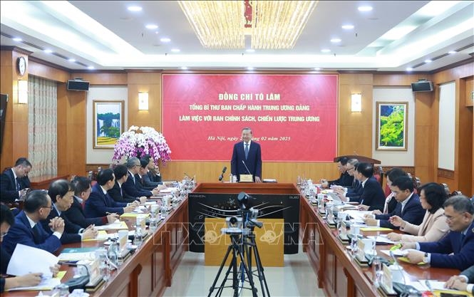 Tổng Bí thư Tô Lâm làm việc với Ban Chính sách, chiến lược Trung ương