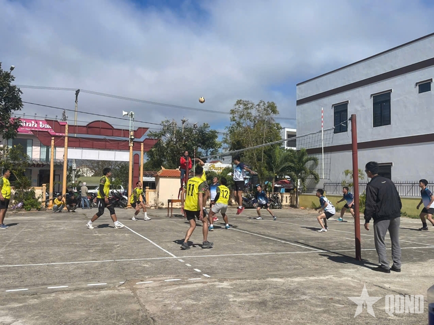 Sôi nổi ngày hội Biên phòng toàn dân tại vùng biên Quảng Trị
