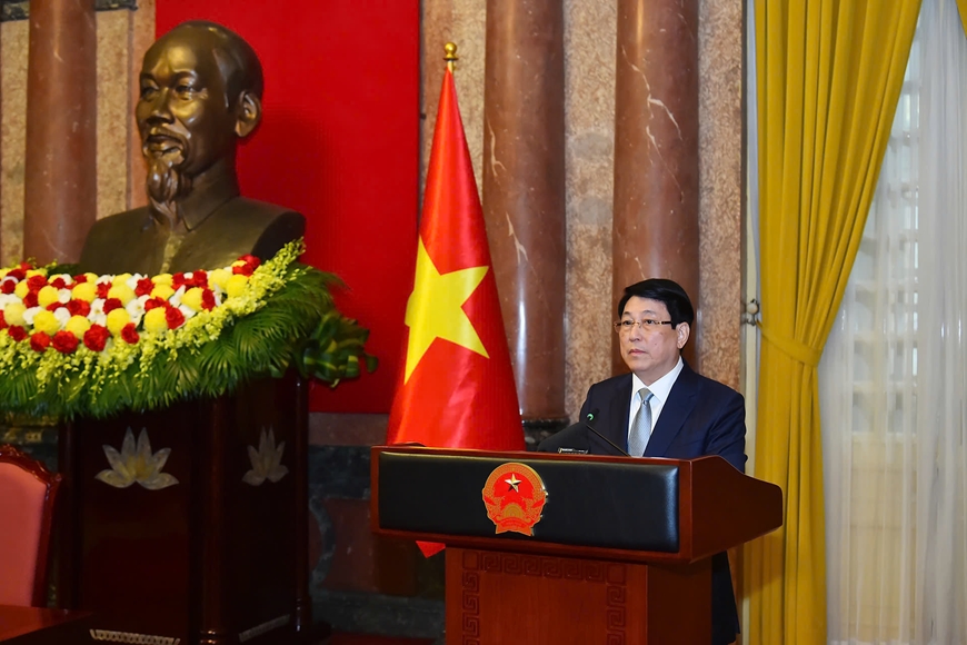 Chủ tịch nước Lương Cường trao danh hiệu Thầy thuốc Nhân dân tặng các thầy thuốc tiêu biểu