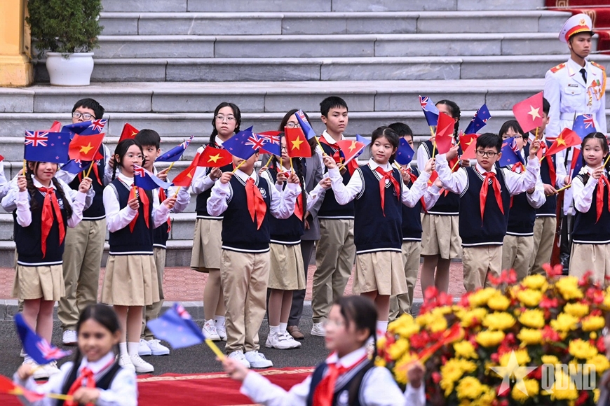 Thủ tướng Phạm Minh Chính chủ trì lễ đón Thủ tướng New Zealand