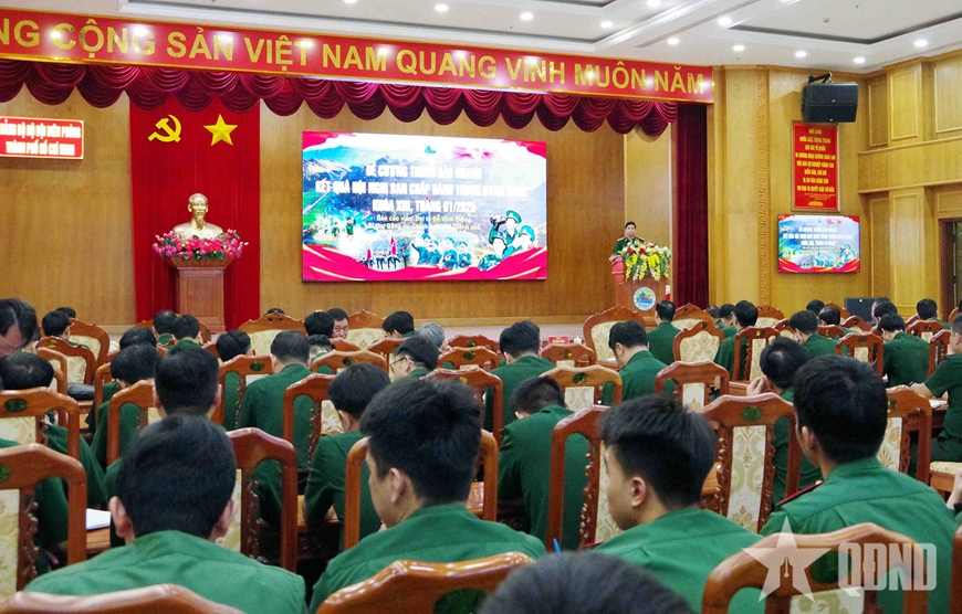 Bộ đội Biên phòng TP Hồ Chí Minh thông báo nhanh kết quả Hội nghị Ban Chấp hành Trung ương Đảng khóa XIII