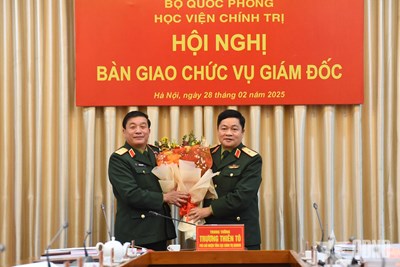 Gallery - 	Bàn giao chức vụ Giám đốc Học viện Chính trị