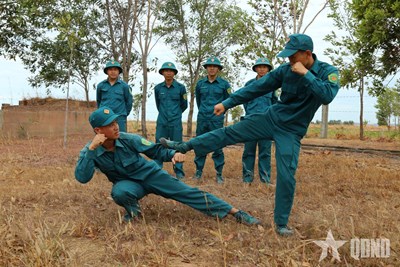 Gallery - Lấp lánh “sao vuông” nơi vùng biên Ea Súp