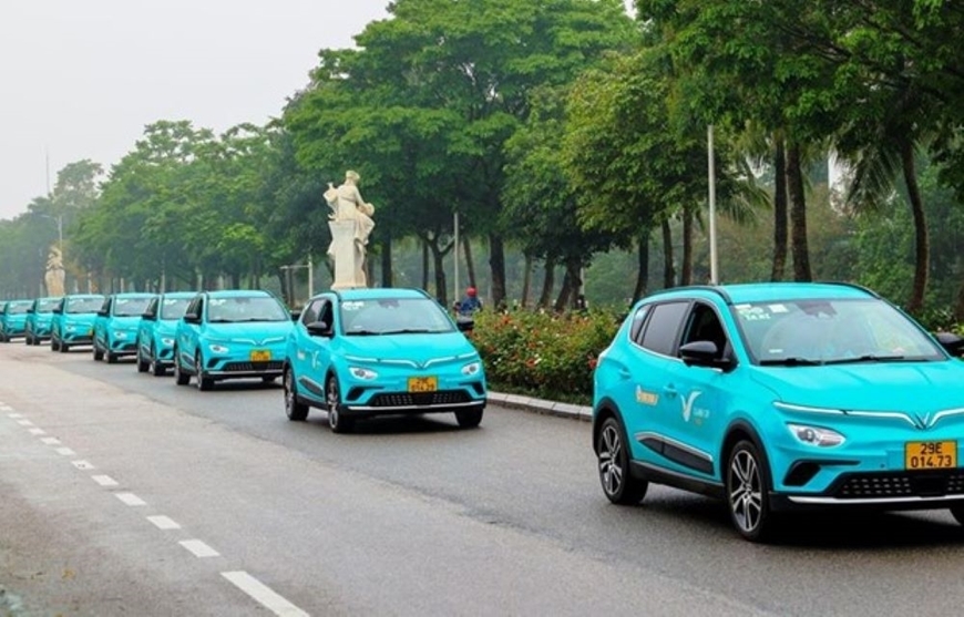 Tiếp tục miễn lệ phí trước bạ lần đầu cho ô tô chạy pin