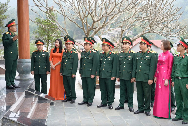 Cục Xăng dầu tổ chức hành quân về nguồn