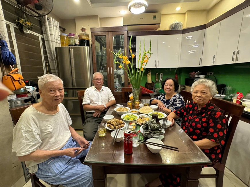 Dinh dưỡng hợp lý cho người cao tuổi