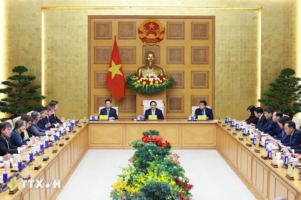 Thủ tướng Phạm Minh Chính chủ trì tọa đàm với các doanh nghiệp châu Âu
