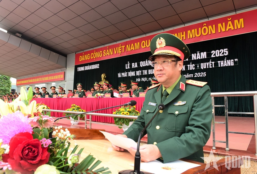 Thượng tướng Phạm Hoài Nam dự Lễ ra quân huấn luyện tại Trung đoàn 692, Sư đoàn 301