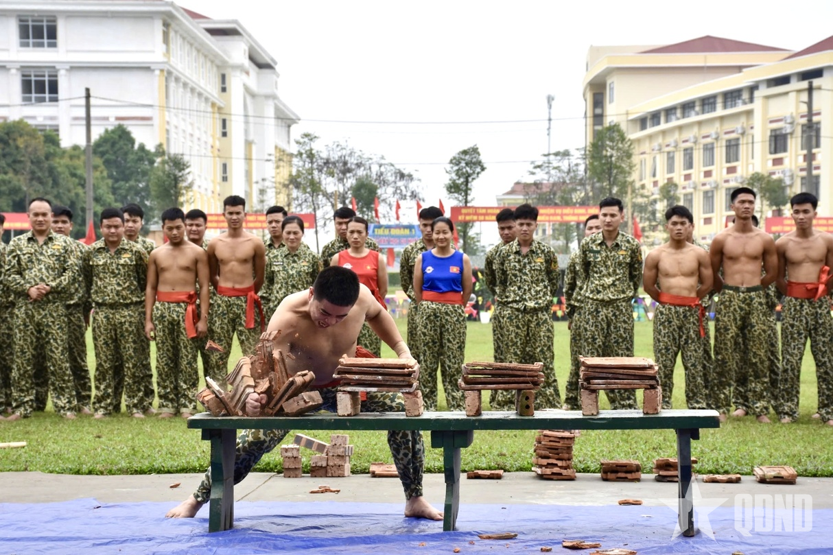 Trường Sĩ quan Đặc công tổ chức Lễ ra quân Huấn luyện năm 2025