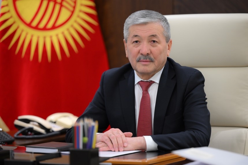 Thủ tướng Kyrgyzstan bắt đầu thăm chính thức Việt Nam