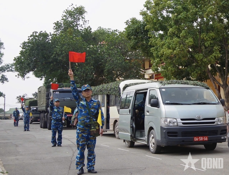 Sư đoàn 365 luyện tập chuyển trạng thái sẵn sàng chiến đấu