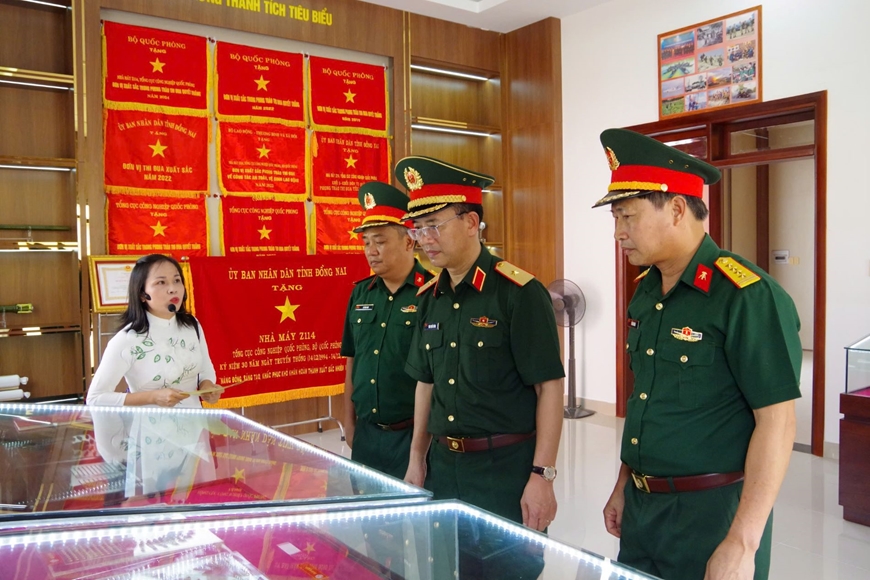 Nhà máy Z114 chú trọng nghiên cứu khoa học, ứng dụng vào sản xuất