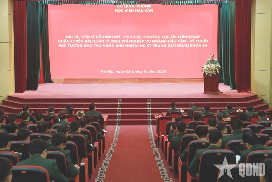 Huấn luyện chuyên môn cho học viên tại Học viện Hậu cần