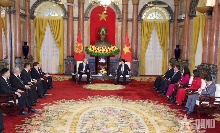 Chủ tịch nước Lương Cường tiếp Thủ tướng Cộng hòa Kyrgyzstan Adylbek Kasymaliev