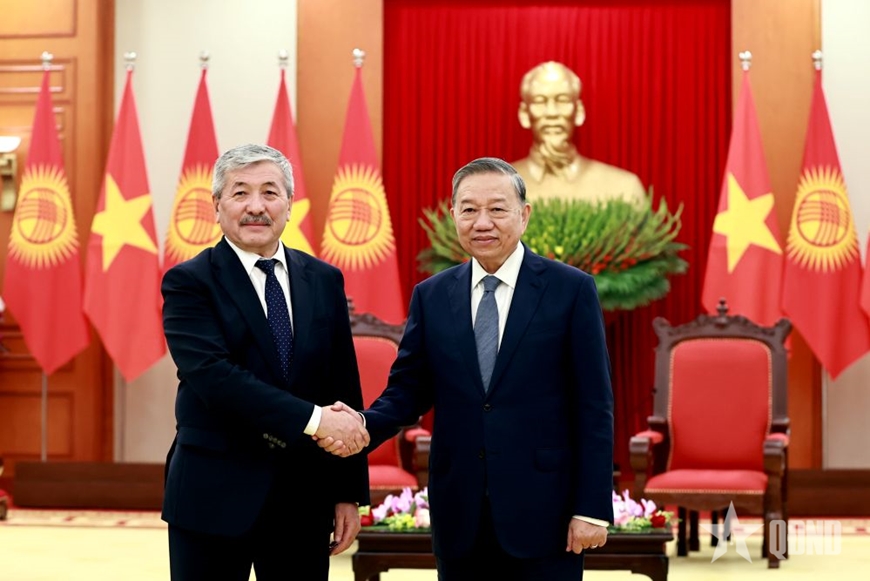 Tổng Bí thư Tô Lâm tiếp Thủ tướng Cộng hòa Kyrgyzstan