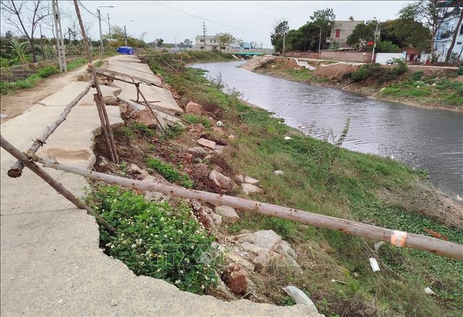 Bắc Ninh khẩn trương khắc phục sự cố sụt lún kênh Tào Khê