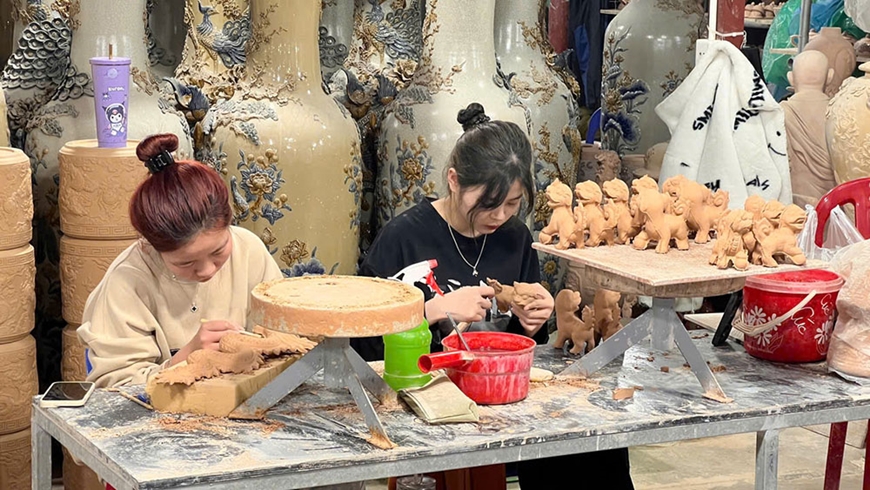Ứng dụng công nghệ trong sản xuất gốm sứ Bát Tràng