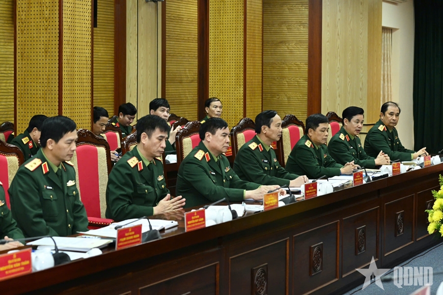 Đại tướng Phan Văn Giang làm việc với Ban Thường vụ Tỉnh ủy Tuyên Quang