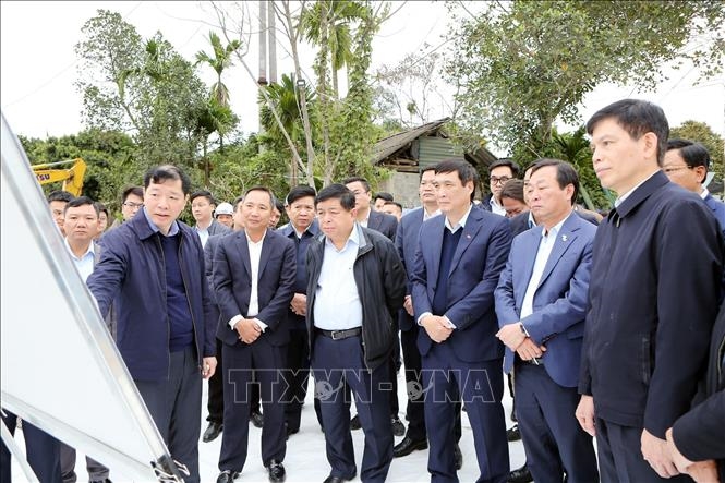 Phó thủ tướng Chính phủ Nguyễn Chí Dũng làm việc với tỉnh Phú Thọ