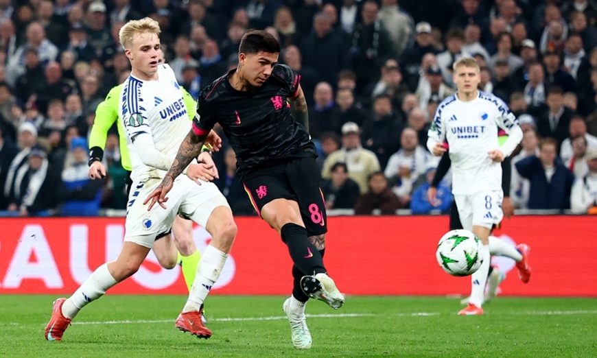 Tin thể thao (7-3): Man Utd hòa sân khách, Chelsea thắng sát nút
