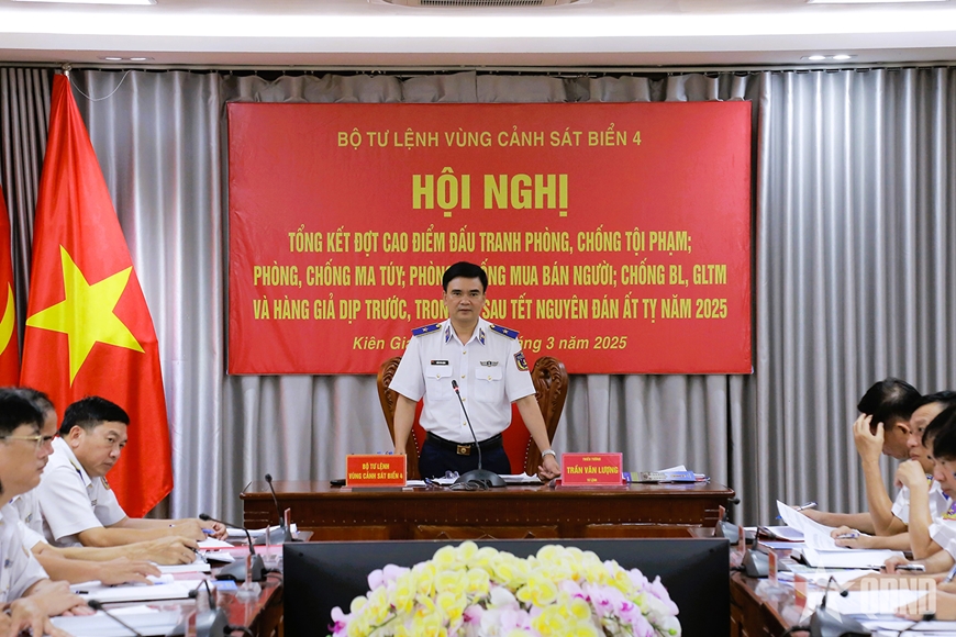 Bộ tư lệnh Vùng Cảnh sát biển 4: Nhiều kết quả nổi bật trong đấu tranh trấn áp tội phạm