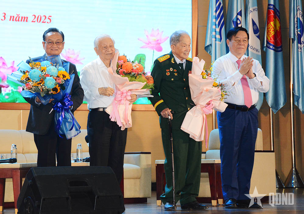 Gương mẫu, tuyên truyền hiệu quả các chủ trương của Đảng