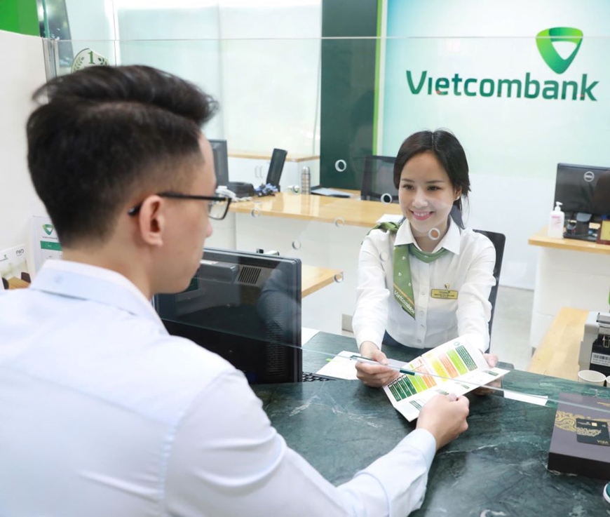 Ổn định lãi suất để thúc đẩy tăng trưởng tín dụng